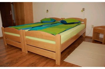 Románia Privát Odorheiu Secuiesc, Exteriőr